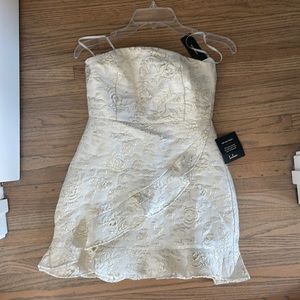 Lulu’s white mini dress, size small